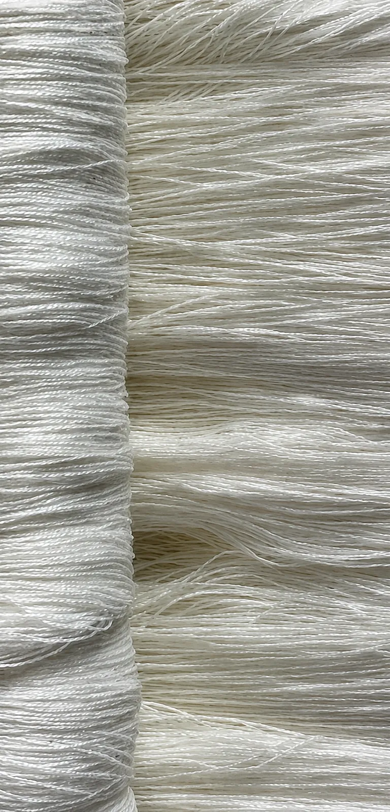 Fibra de alpaca peinada